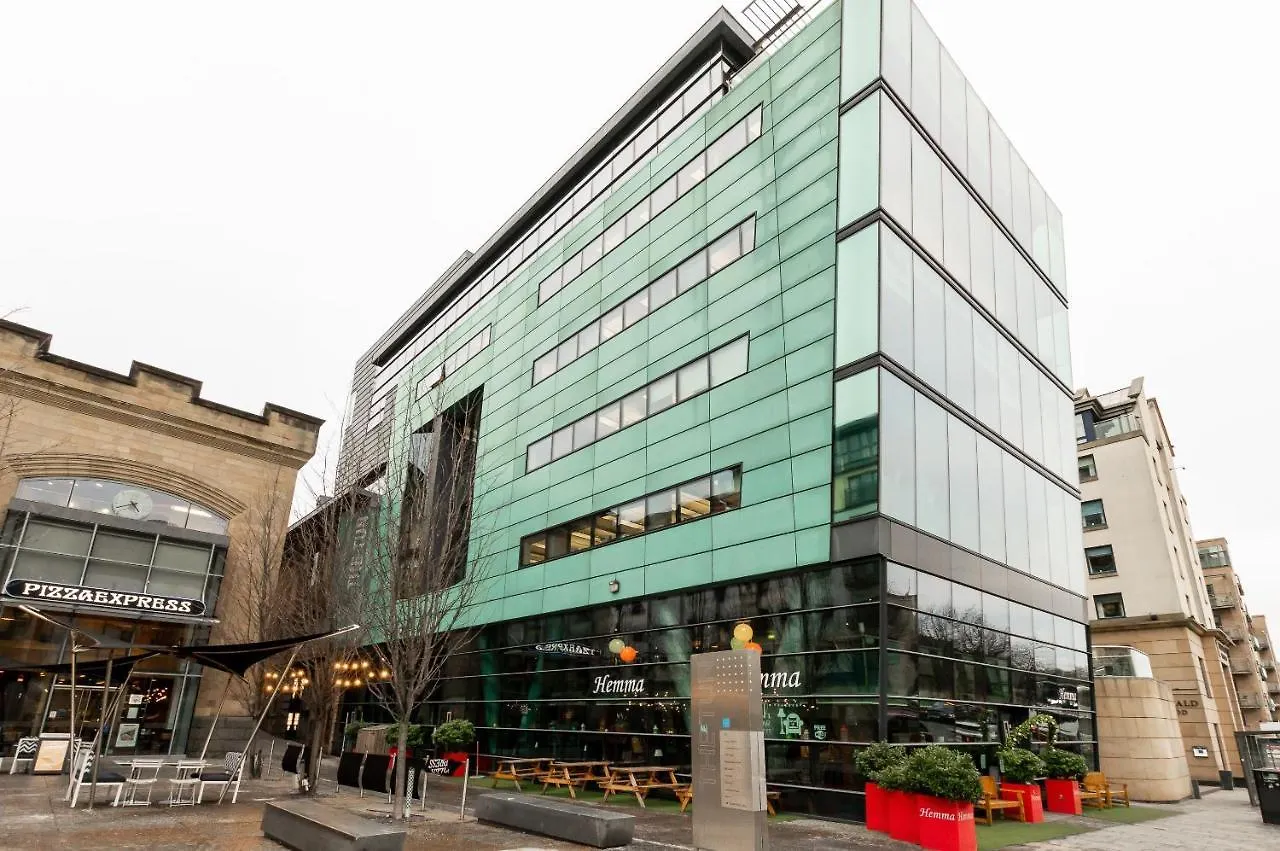 Edinburgh City Centre Aishia/Sakina Apartment 0*,